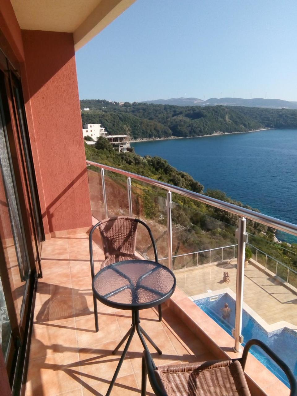 Apartment Sea Space Dobra Voda Exterior photo